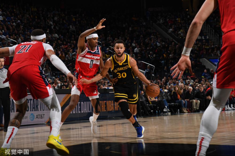 杯上向着更 杯上向着更