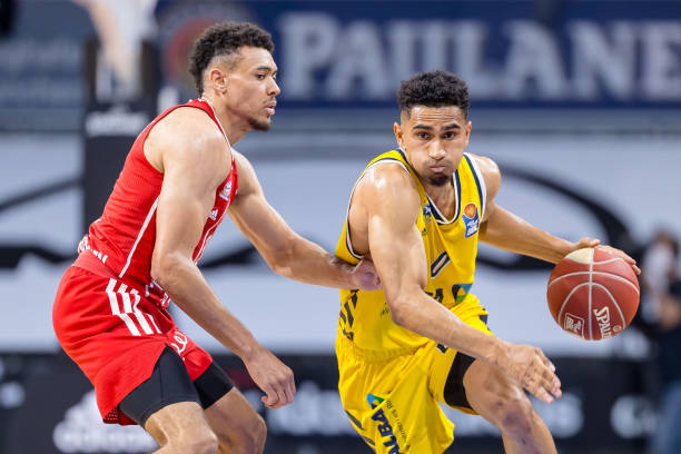 作为一名现 作为一名现