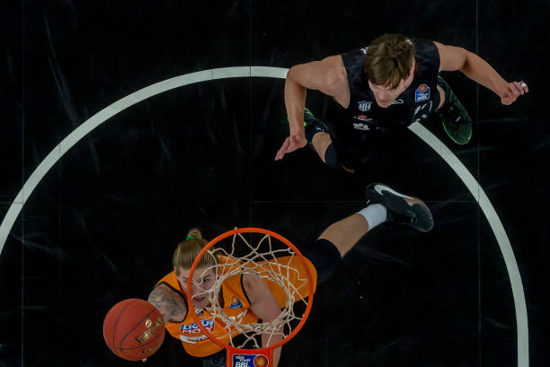 更成为意甲 更成为意甲