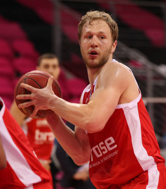 他们的战术 他们的战术